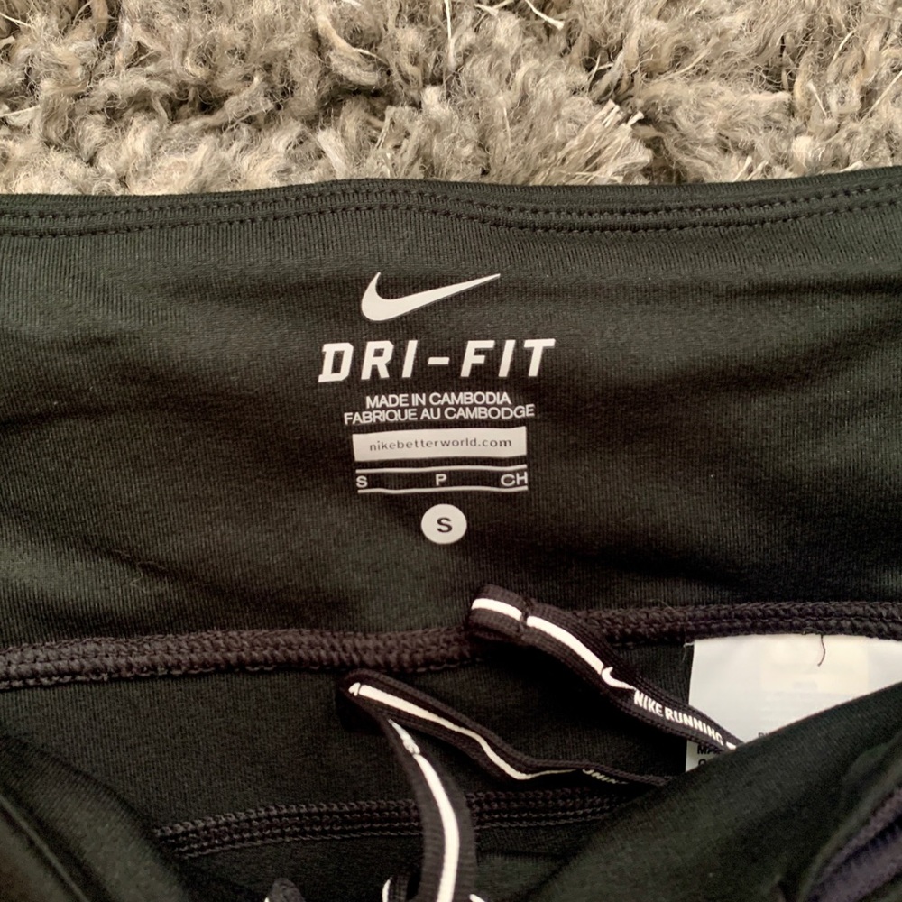 NWOT Nike Dri-Fit Epic Run Crop Pants S - Picture 6 of 7